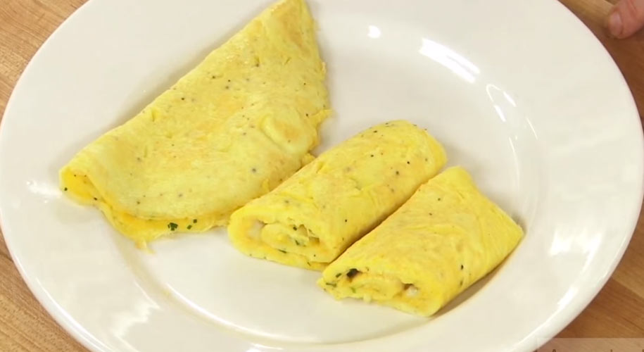 rolled-omelet-1